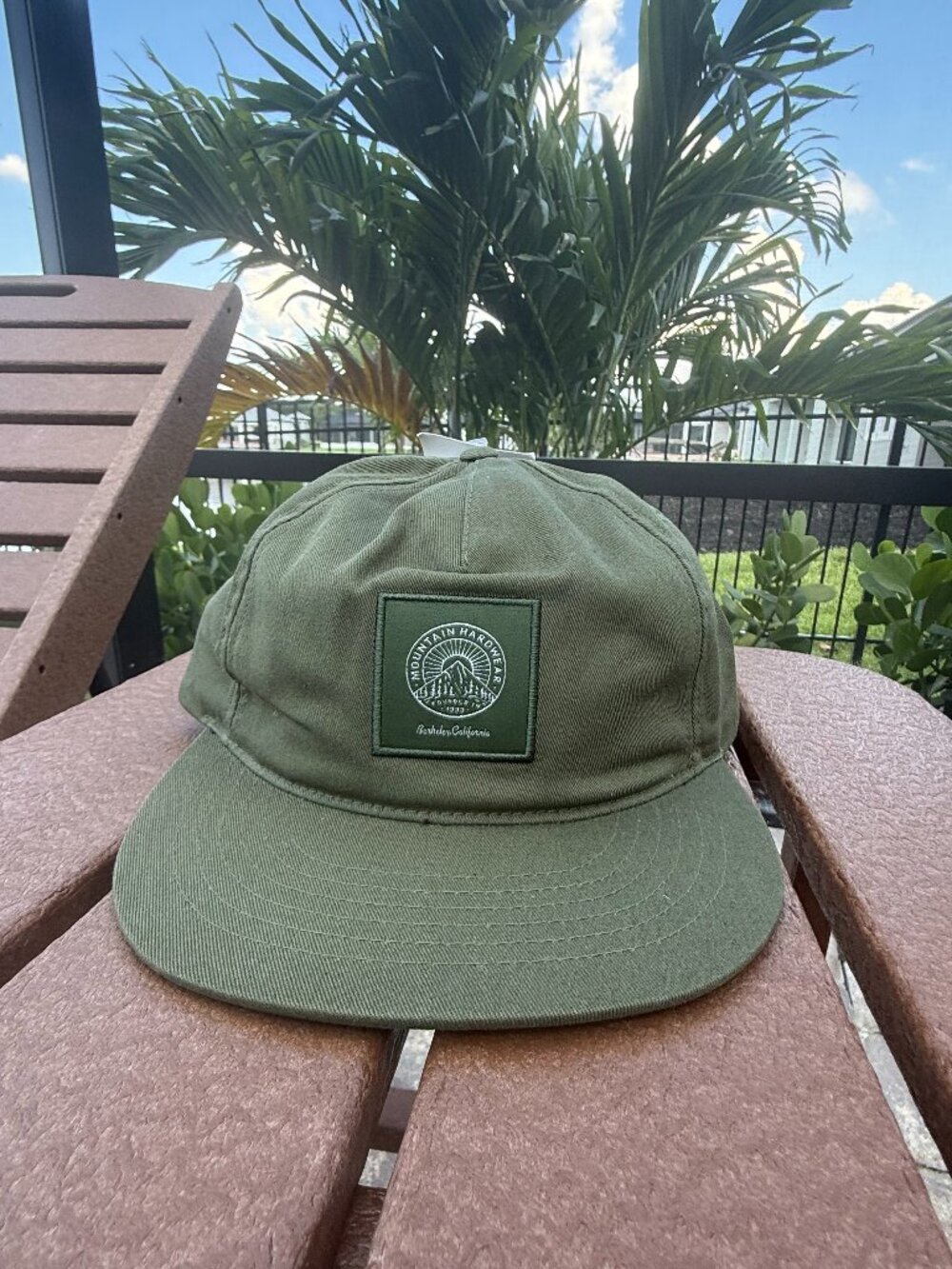 Mountain Hardwear Berekley Peak Hat Unisex Cap Khaki Green Gorpcore New - Picture 4 of 9